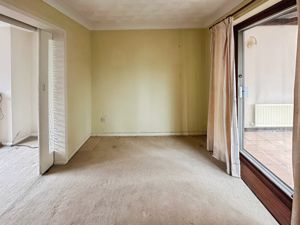 Dining Room- click for photo gallery